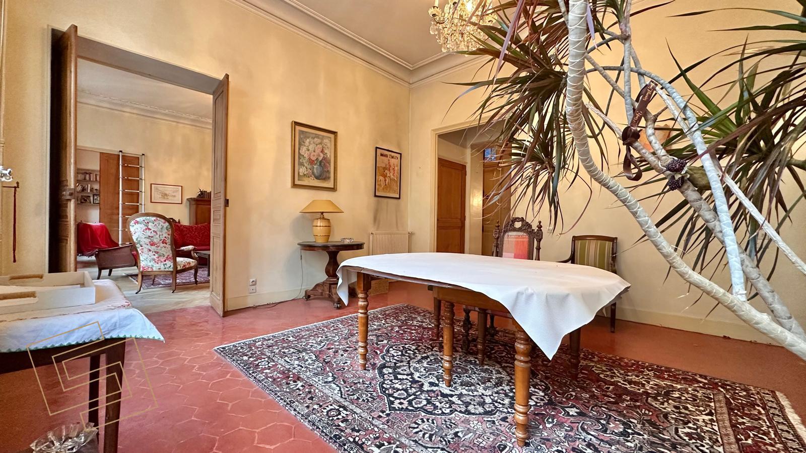 appartement 5 pièces - PERPIGNAN